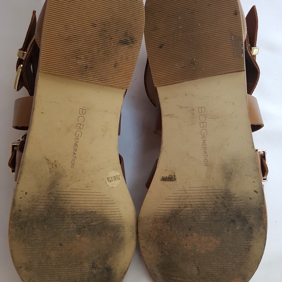 BCBG Flat Sandals Sz. 7.5 - Picture 6 of 7